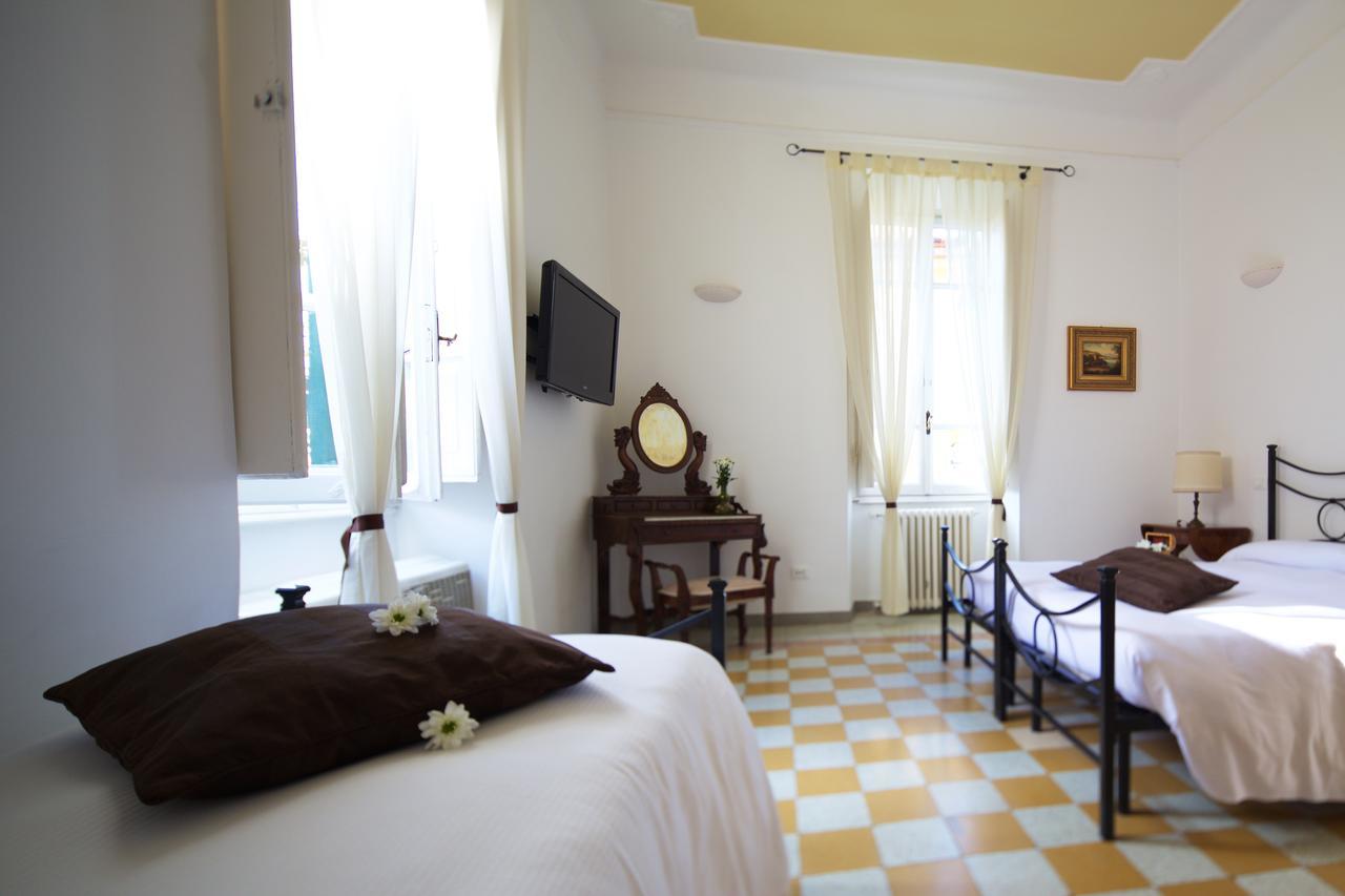 Il Tempio Di Morfeo Acomodação com café da manhã  4*